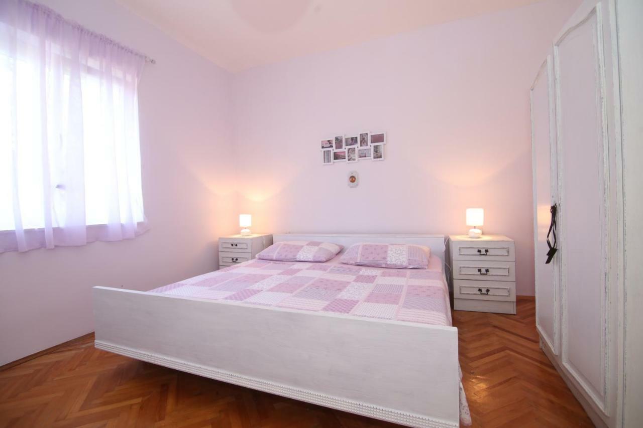 Providenca Apartment Vinisce Bagian luar foto